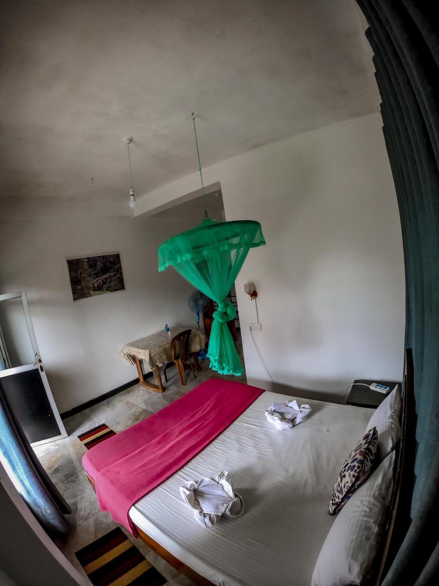אלה 9 Arch View Rest Inn מראה חיצוני תמונה