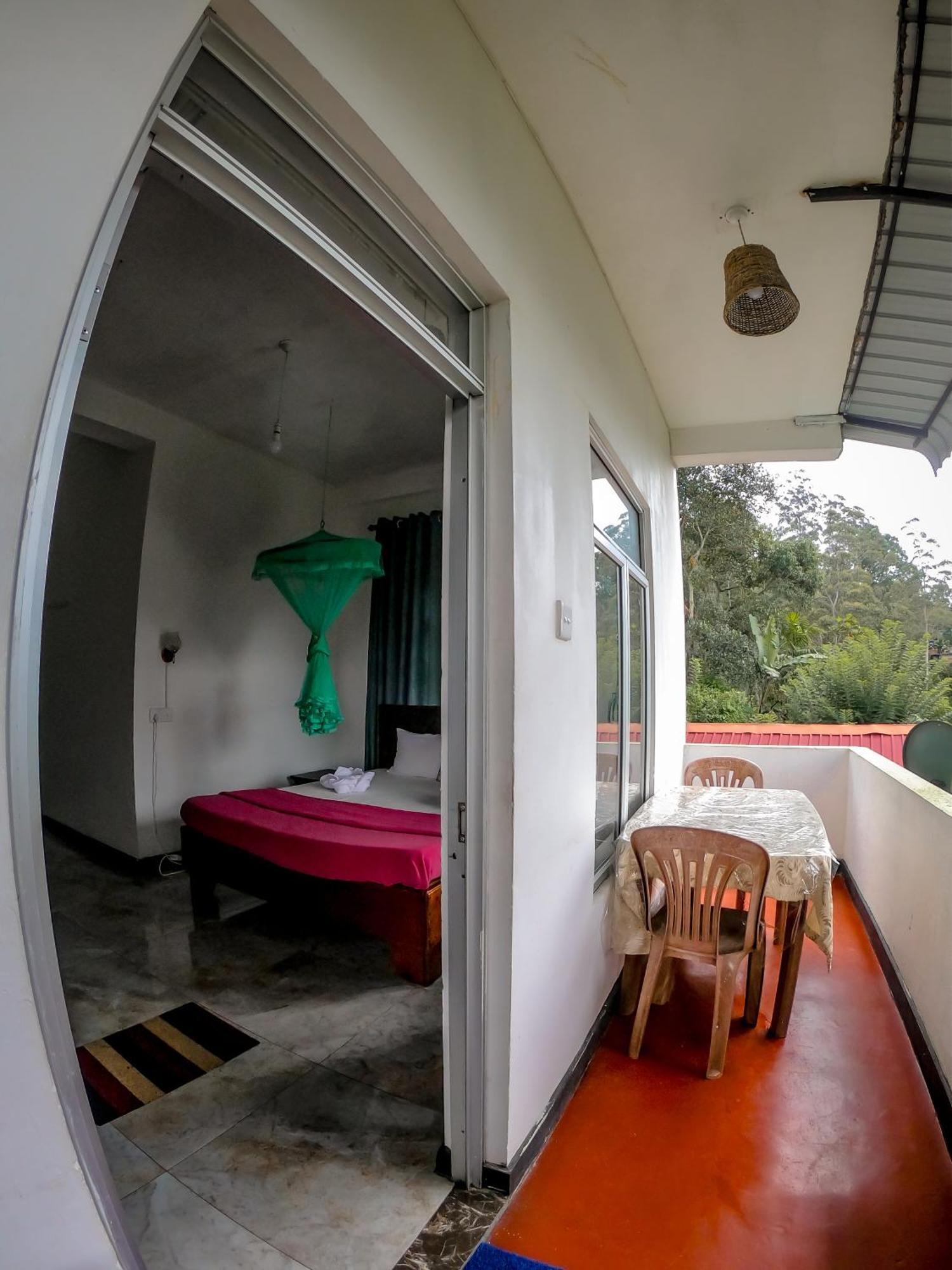 אלה 9 Arch View Rest Inn מראה חיצוני תמונה