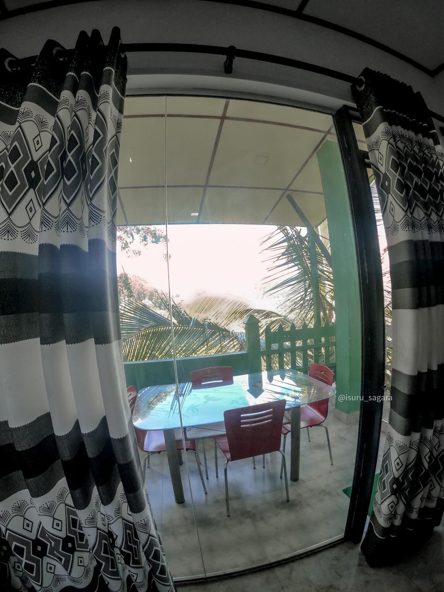 אלה 9 Arch View Rest Inn מראה חיצוני תמונה