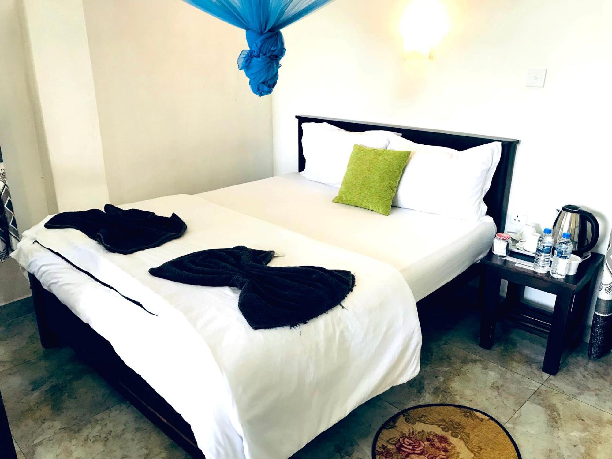 אלה 9 Arch View Rest Inn מראה חיצוני תמונה