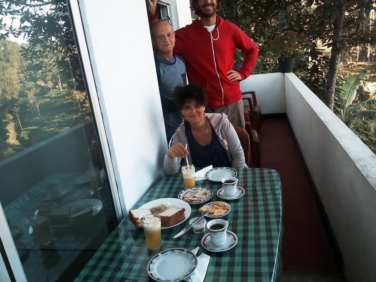 אלה 9 Arch View Rest Inn מראה חיצוני תמונה